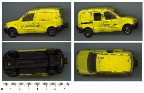 Miniature automobile majorette - automobile,